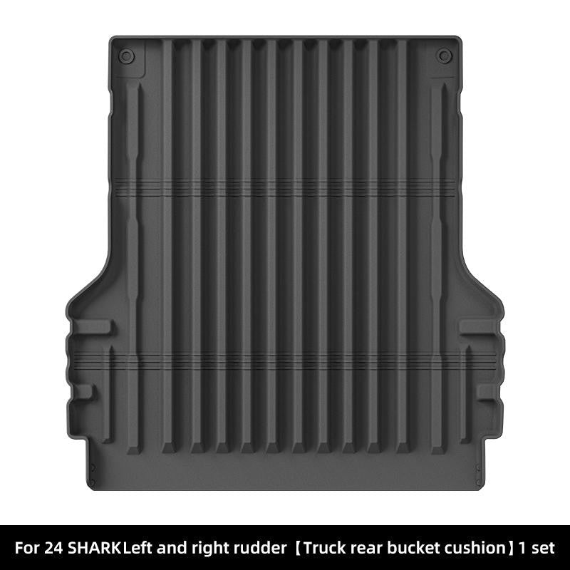 BYD SHARK 6 Heavy-Duty Tub Liner Mat – detail view
